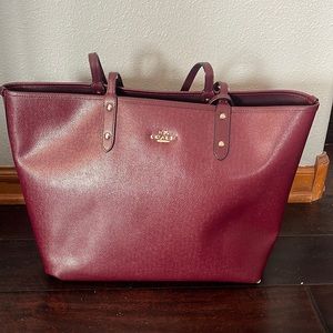 Coach purse reversible with small tote